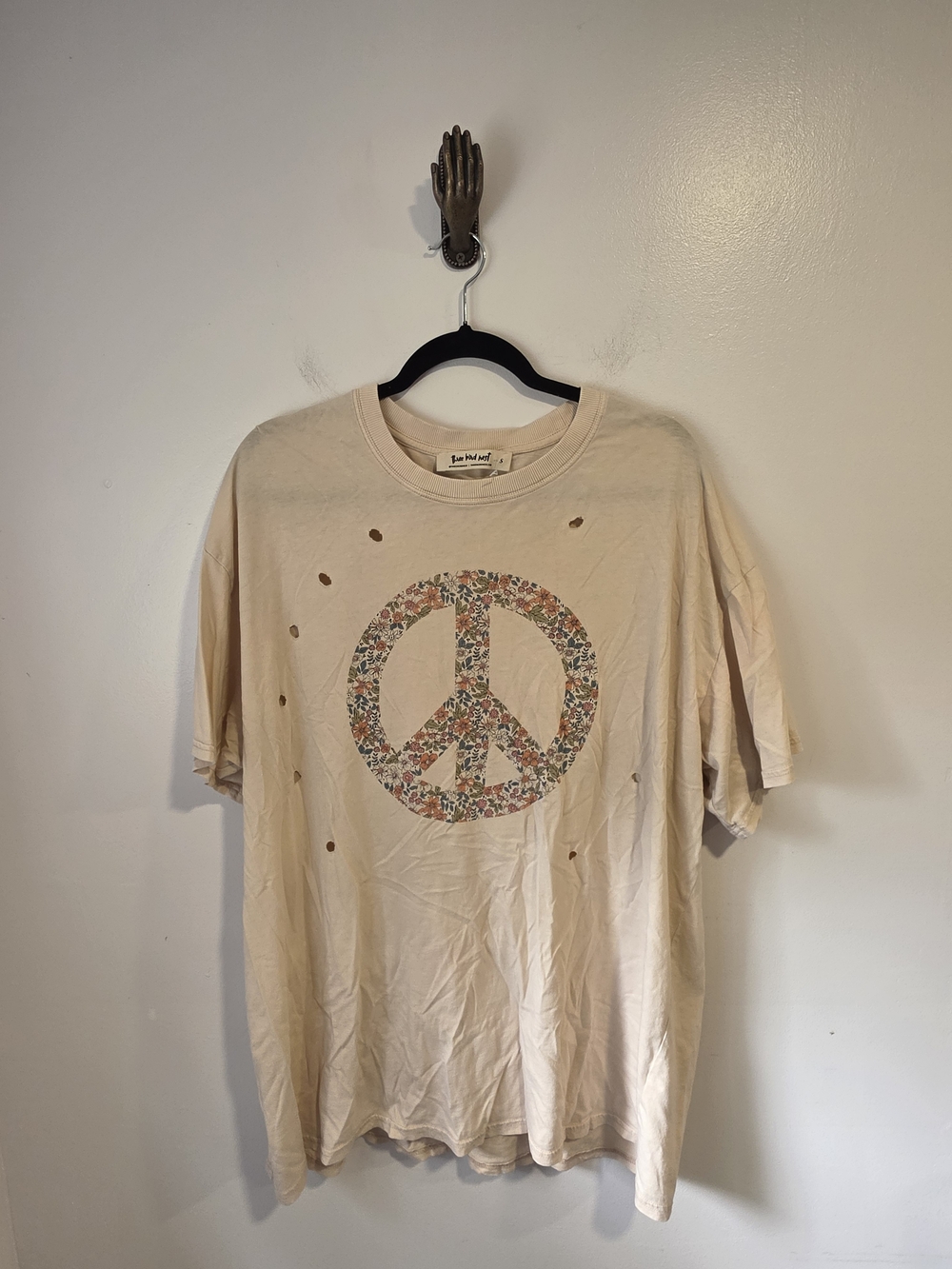 Three Bird Nest Distressed Oversized Cream Tee with Floral Peace Sign Size Small